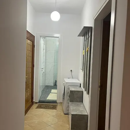 Apartment Learti