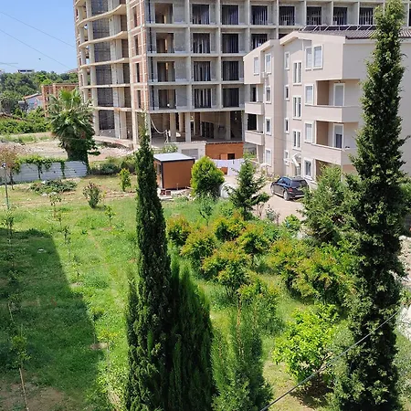 Learti Apartment *